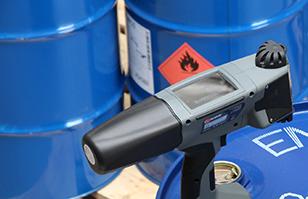 工業(yè)4.0智能標(biāo)識(shí)：EBS-260手持式噴碼機(jī)