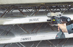 耐日曬雨淋，持久不掉色——EBS噴碼機(jī)戶(hù)外墨水（5色可選）